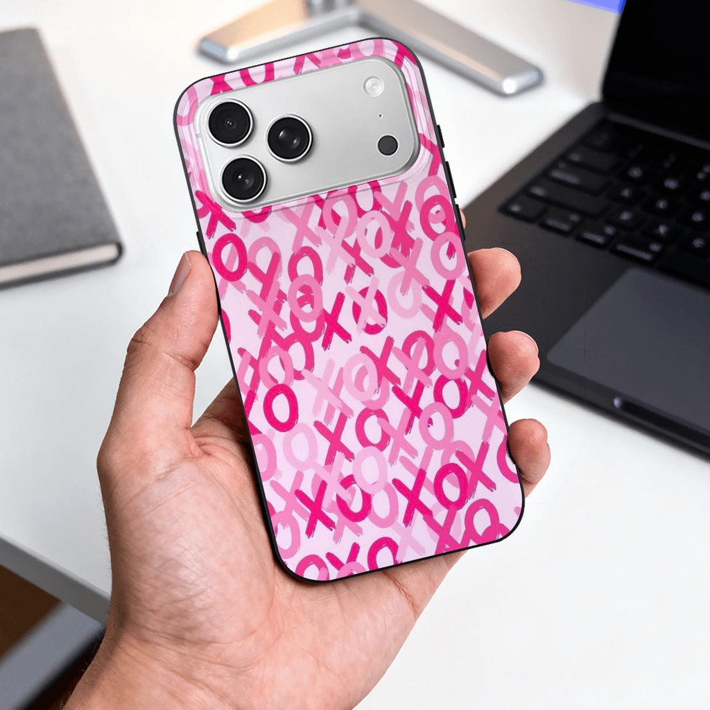 Kisses in Pink iPhone 17 Pro Max